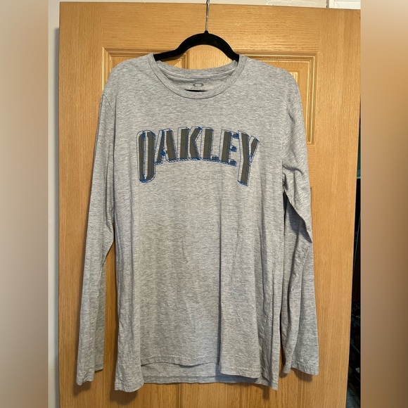 Oakley Men's Long Sleeve Graphic Tee - Picture 1 of 8